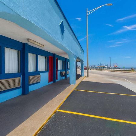 Econo Lodge Galveston Seawall Exterior photo